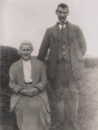 John & Sarah Jane Nichols